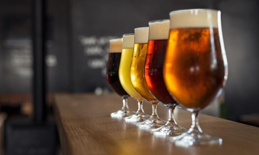 Tips for Pouring the Best Tasting Beer