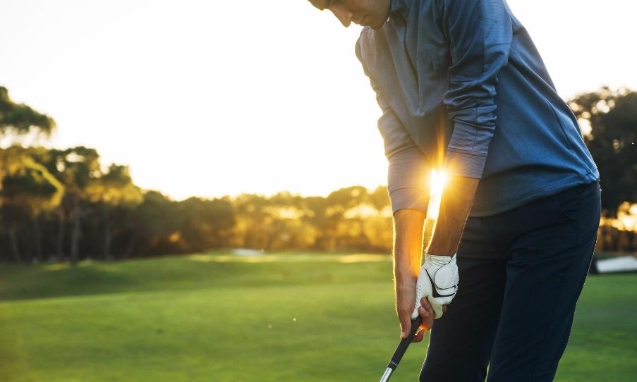 How To Hit a Bump-and-Run Like Rory McIlroy